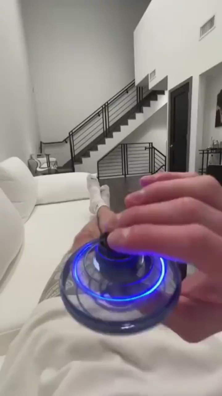 Magic Flying Orb Spinner Outdoor Toys（Assorted Color）